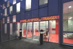 Préfecture du 17ème, réception des étrangers